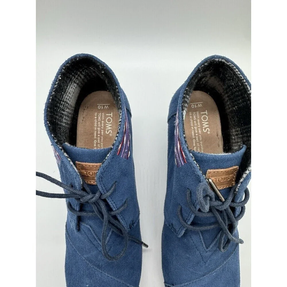 TOMS Womens Blue Suede Desert Wedge Ankle Booties Shoes Size 10 Embroidered